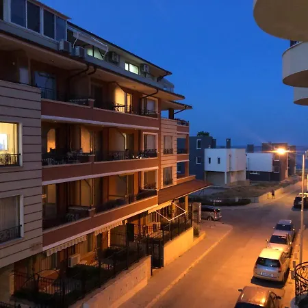 Bellissimo студио близо до плажа *